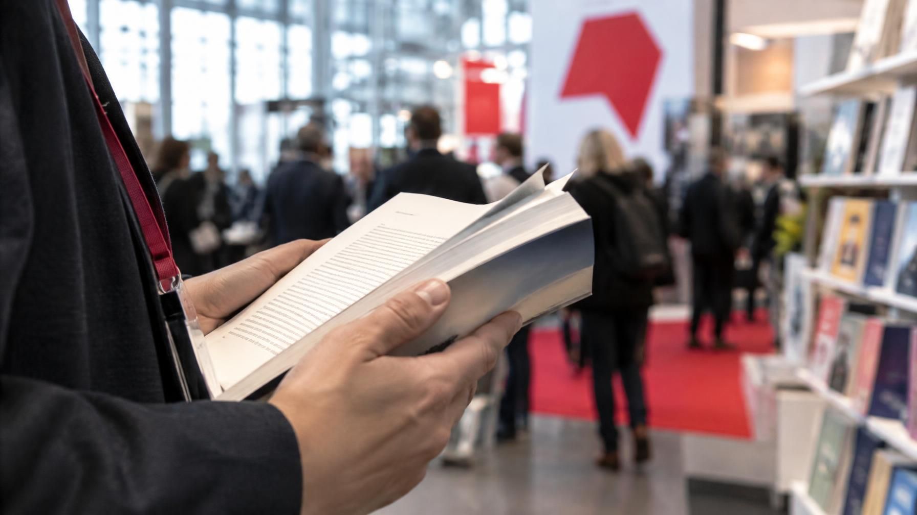Frankfurt Book Fair names AI tension its central theme